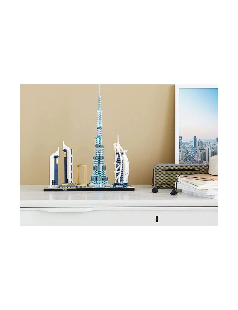 imagem de LEGO Architecture 21052 Dubai2