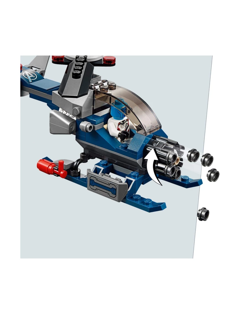 imagem de LEGO Marvel 76131 O Combate no Quartel dos Vingadores5