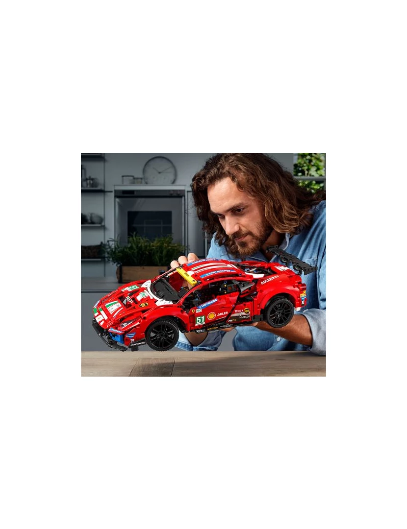 imagem de LEGO Technic 42125 Ferrari 488 GTE “AF Corse #51”4