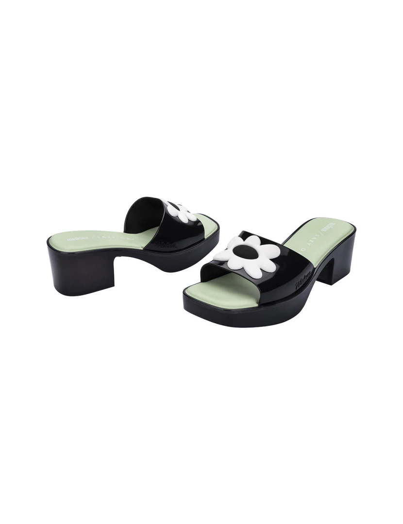 imagem de Melissa Shape + Lazy Oaf4