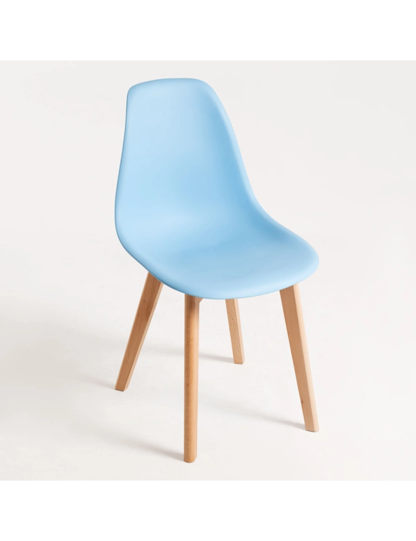 Presentes Miguel - Cadeira Kelen - Azul céu