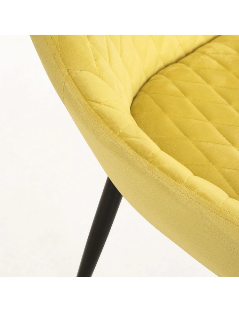 imagem de Cadeira Sanda Veludo - Amarelo6