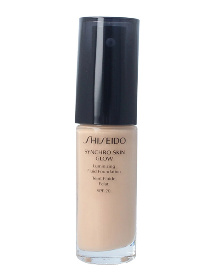 Shiseido - Synchro Skin Glow Luminizing Fluid Foundation #N3