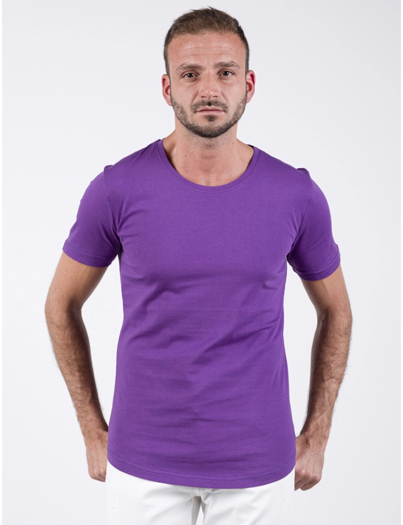 Basics&More - T-Shirt Homem Roxo