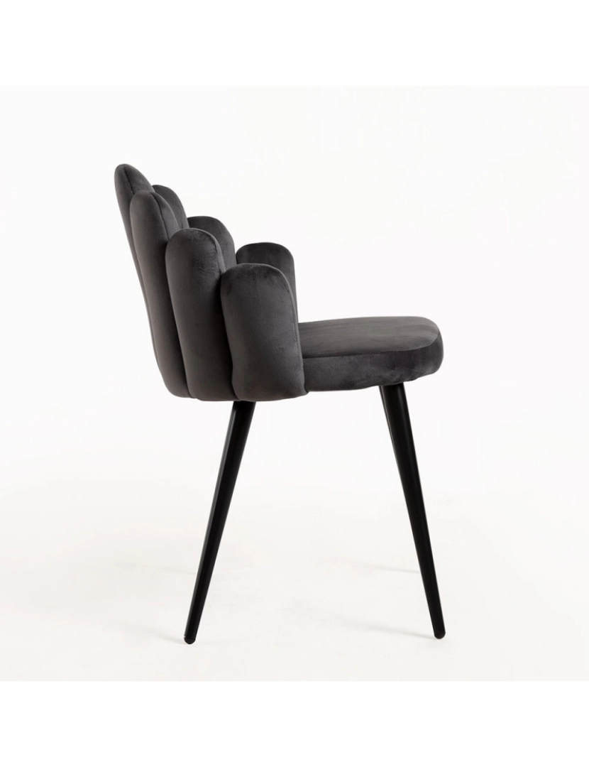 imagem de Cadeira Hand Veludo Pernas Pretas - Cinza escuro3