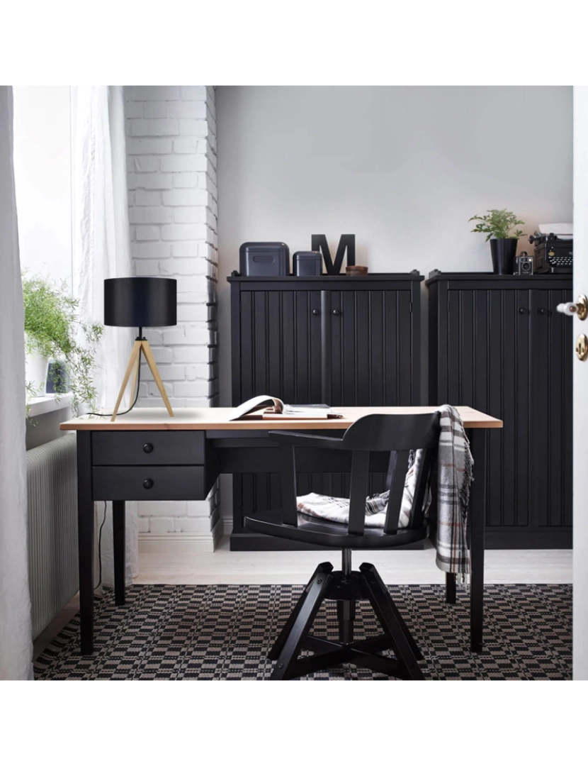 imagem de IDUN - Candeeiro mesa de cabeceira redondo madeira natural e preto2