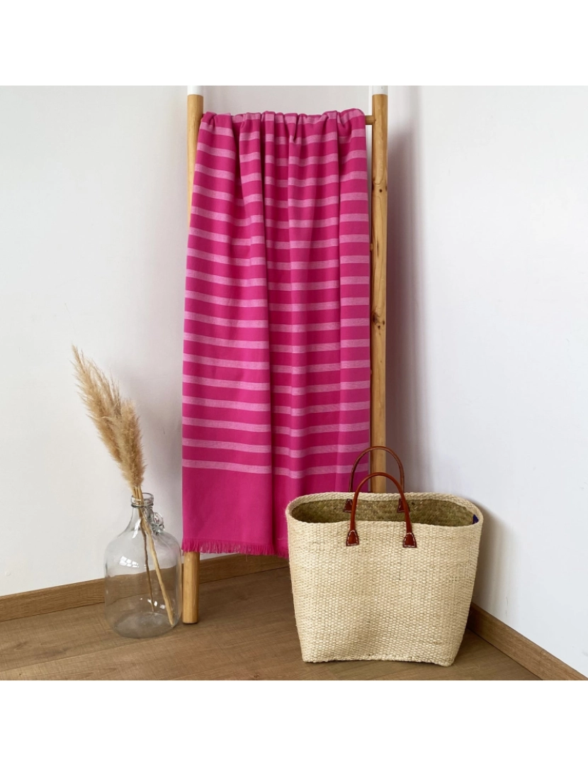 imagem de Fouta forrada com esponja Alanya fuchsia 90x160 400g/m²2