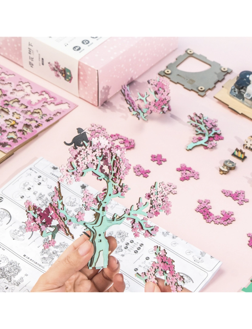 imagem de DAM. Caixa de música Cherry Blossom Tree. Modelo 3D realista com grande detalhe, 148 peças4