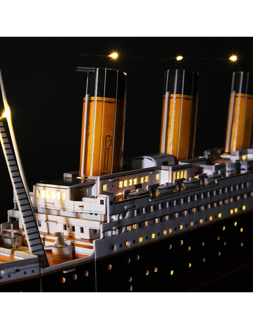 imagem de DAM. Quebra-cabeça Luminoso 3D Titanic XL3