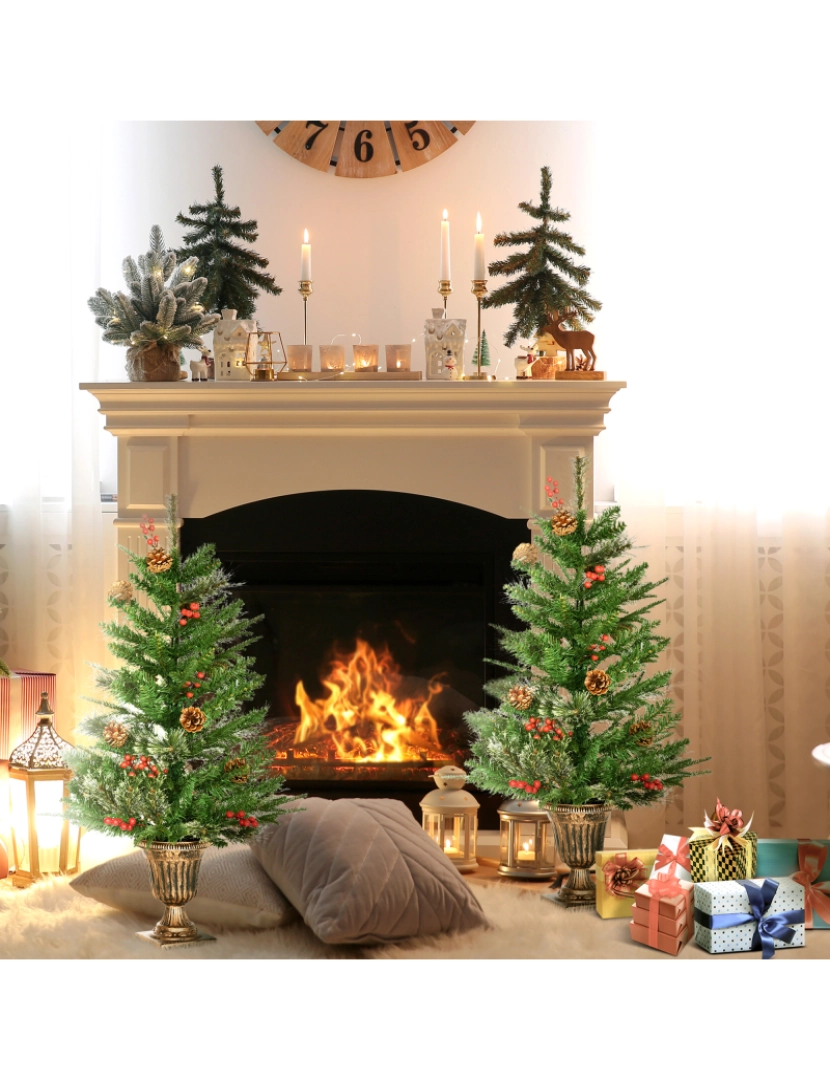 imagem de Conjunto de 2 Árvores de Natal Artificial 48x48x90cm cor verde 830-569V00GN8