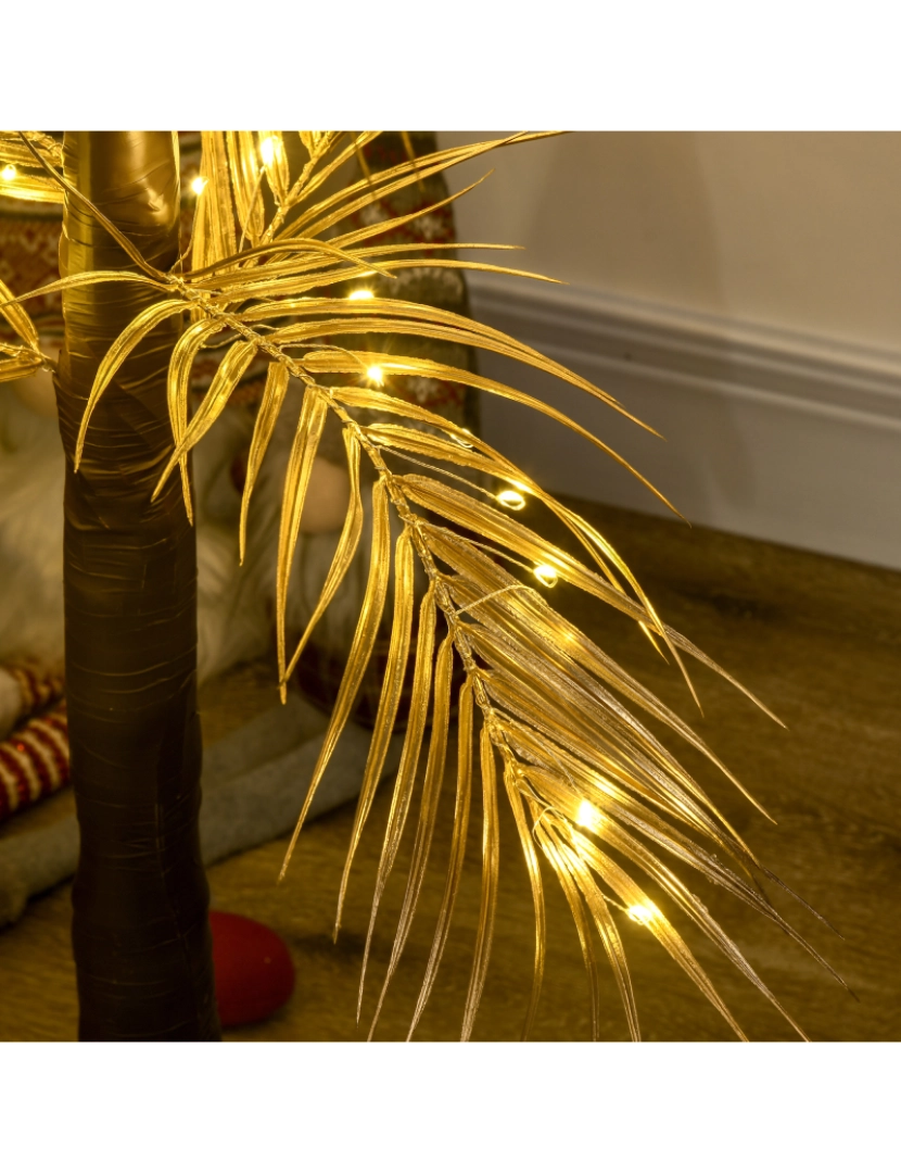 imagem de HOMCOM Árvore Palmeira com 150 Luzes LED IP44 Branco Quente Árvore Decorativa para Sala de Estar Festas Interior 21x21x150cm Dourado8
