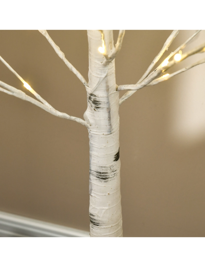 imagem grande de HOMCOM Árvore de Bétula Altura 150cm com 96 Luzes LED IP44 Branco Quente Ramos Flexíveis e Base de Candeeiro Árvore de Decoração de Natal para Interiores 22x22x150cm Branco8