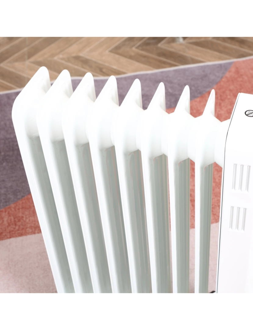 imagem de HOMCOM Aquecedor a Óleo 1830/2180W com 3 Modos de Aquecimento Tela LED Controle Tátil Termostato Temporizador 24H e Rodas Baixo Consumo para 20m² 42,5x24x63cm Branco9