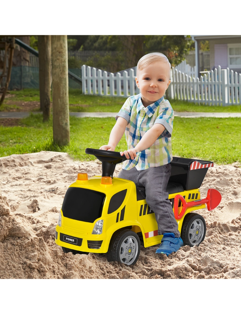 imagem de HOMCOM Carro Andador para Bebés acima de 18 meses Tipo Caminhão com Música Faróis Caixa Dobrável e Pá Veículo sem Pedais de Brinquedo 72x28,2x42cm Amarelo2