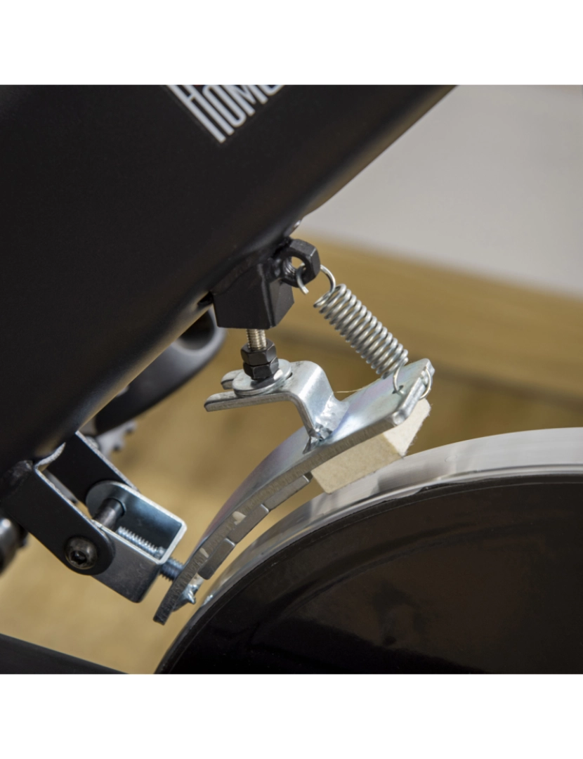 imagem de HOMCOM Bicicleta Estática com Volante de Inércia de 6,5kg Bicicleta Fitness com Assento e Guiador com Altura Ajustável Ecrã LCD e Rodas para Casa 110x52x105x120cm Preto8