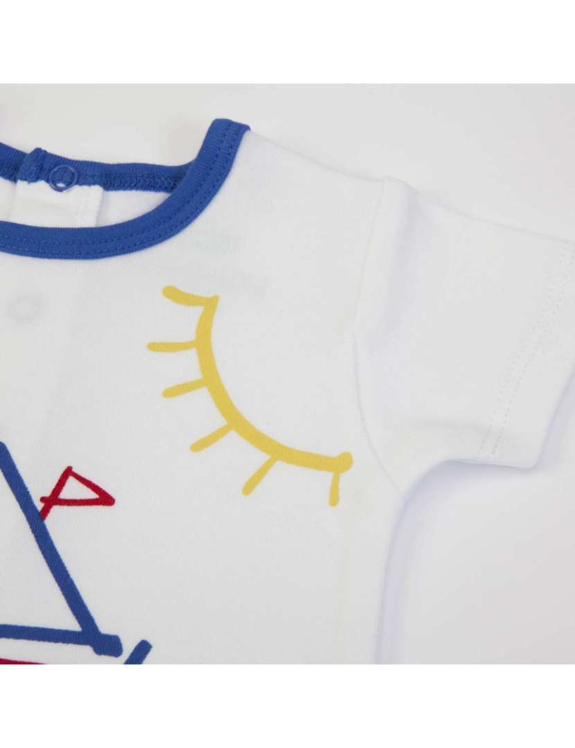 imagem de T-shirt + calções5