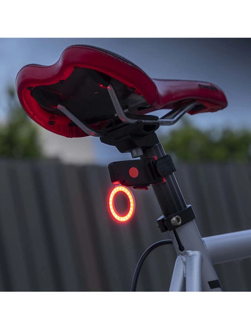 Innovagoods - Luz LED Traseira p/ Bicicleta Biklium 