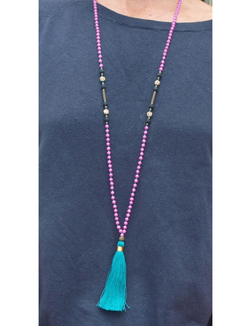 imagem de Long collier, perles rose fuschia, pompon vert foncé, perles de strass et noir3