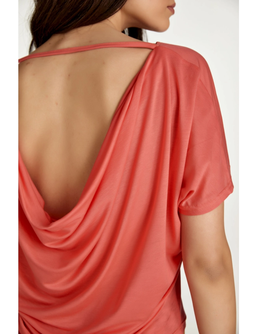 imagem de Coral Drape Back Top5