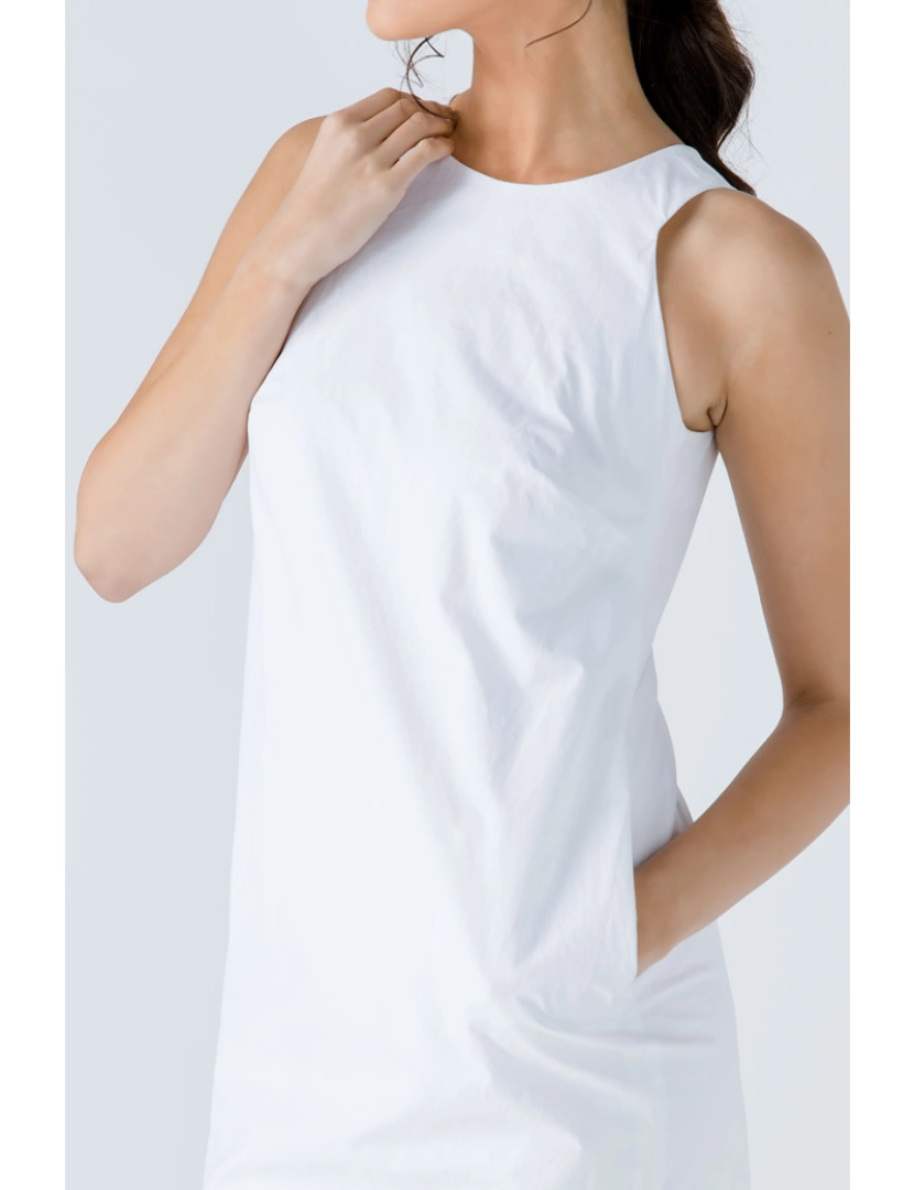 imagem de Vestido de cetim de algodão branco6