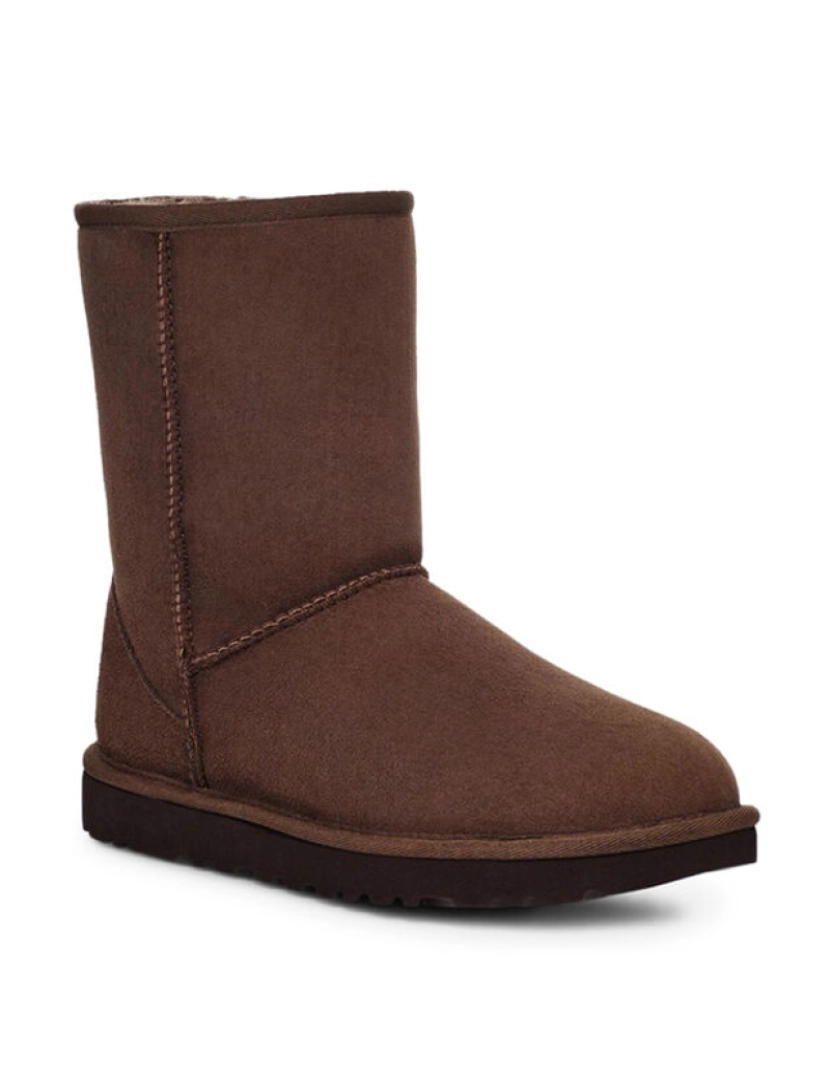 imagem de Ugg - Classic-Short-Ii_1016223 Brown2