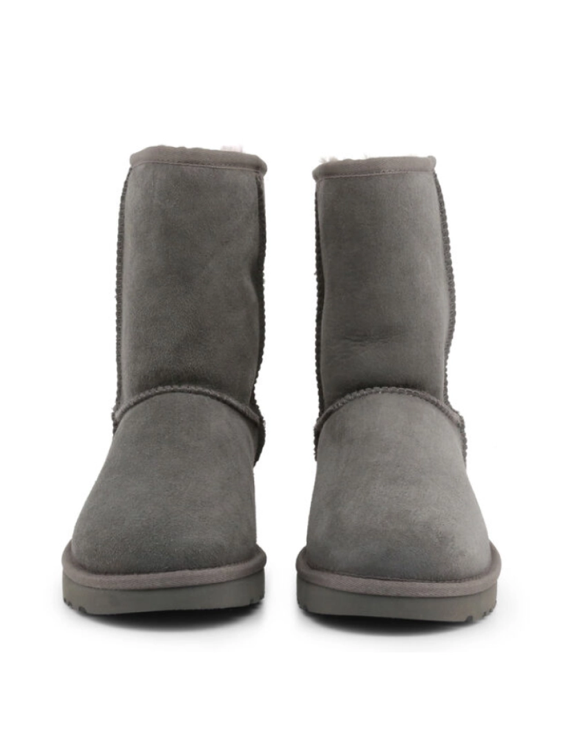 imagem de Ugg - Classic-Short-Ii_1016223 Cinzento-23