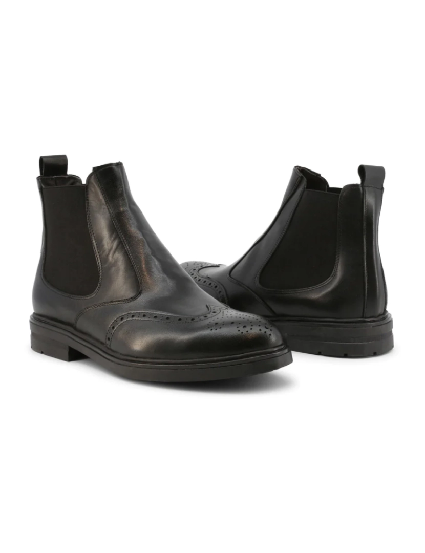 imagem de Duca Di Morrone - Giona-Pelle Black-13