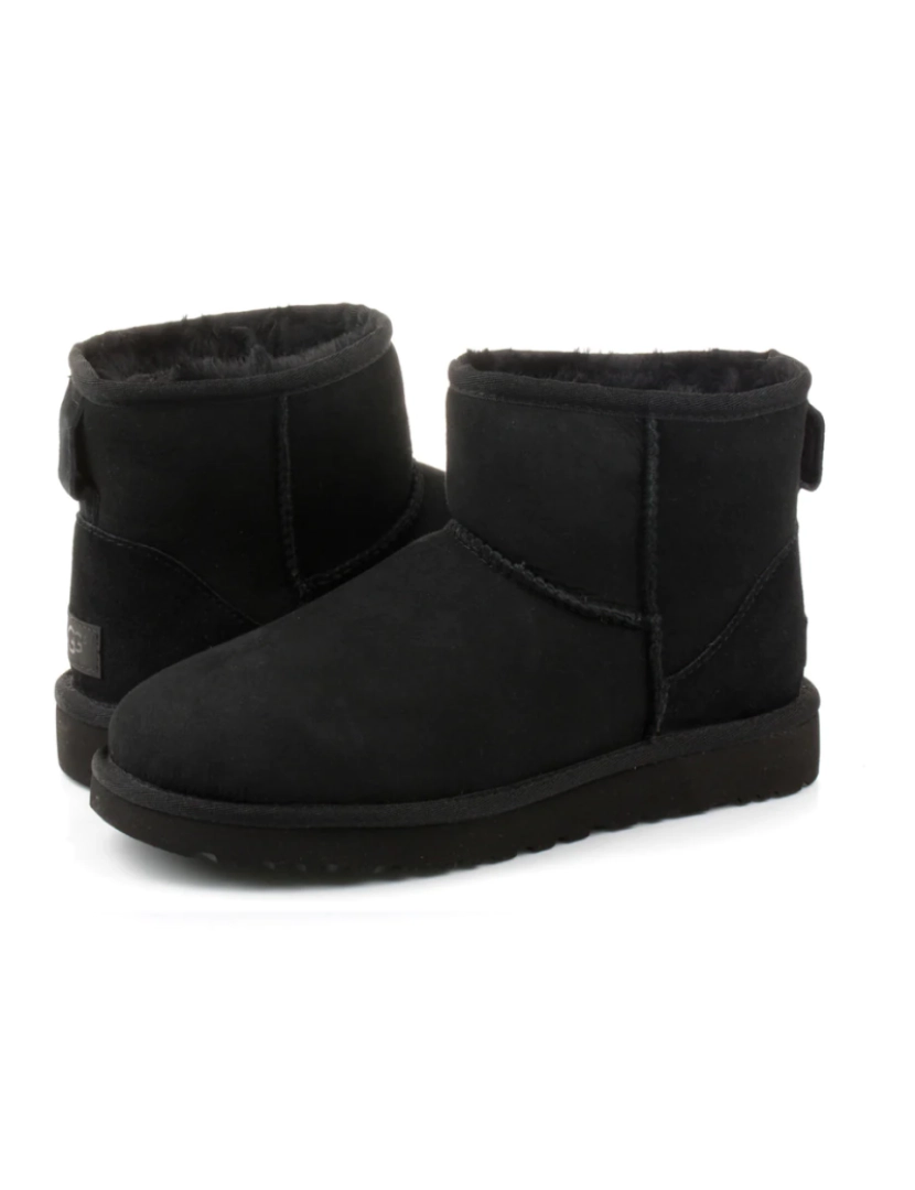 imagem de Ugg - Classic_Mini_Ii_1016222 Preto2