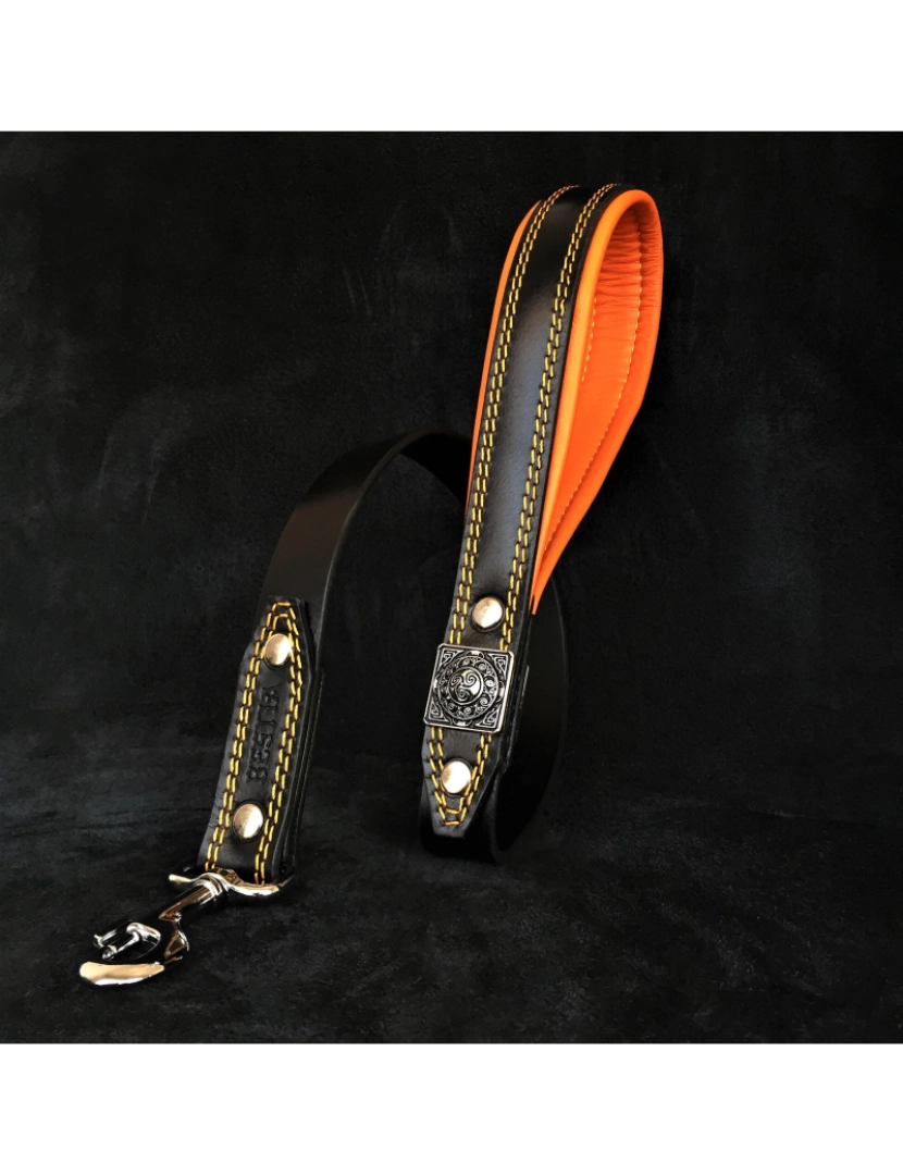 Bestia Custom Dog Gear - O Eros Leash Laranja