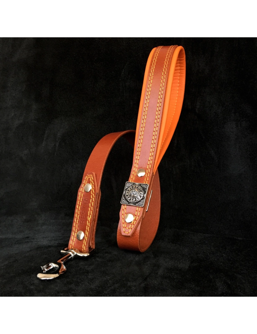 Bestia Custom Dog Gear - O Eros Brown Leash