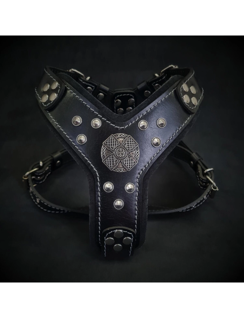 Bestia Custom Dog Gear - The Maximus Harness Black & Silver Pequeno ao tamanho médio