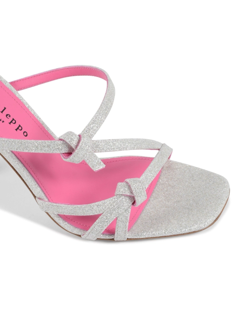 imagem de Britney Bright Sandal - Platinum4