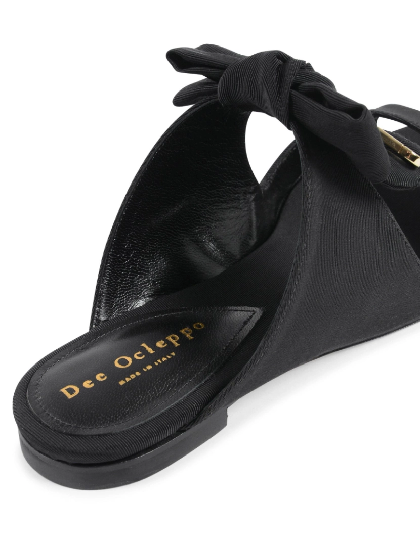 imagem de Helen Flat Sandal - Black4