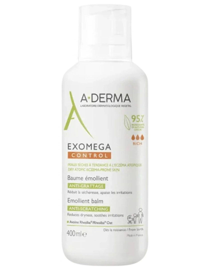 Um shampoo de espuma exomega A-Derma