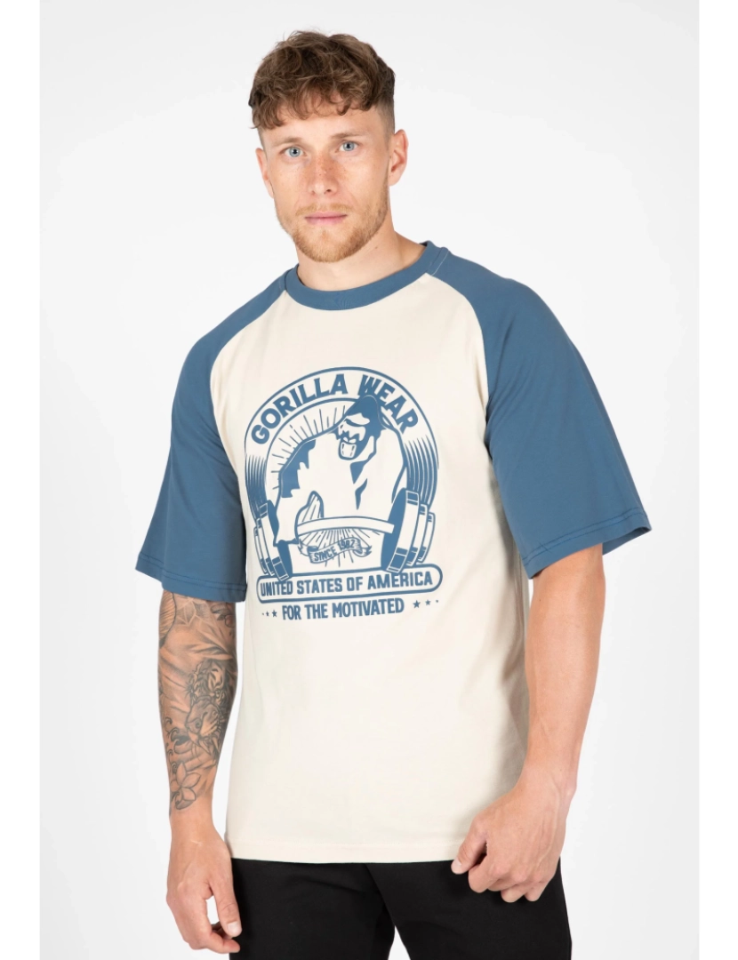 T-Shirt Logan Oversized GORILLA WEAR (Bege/Vermelho - 3Xl)