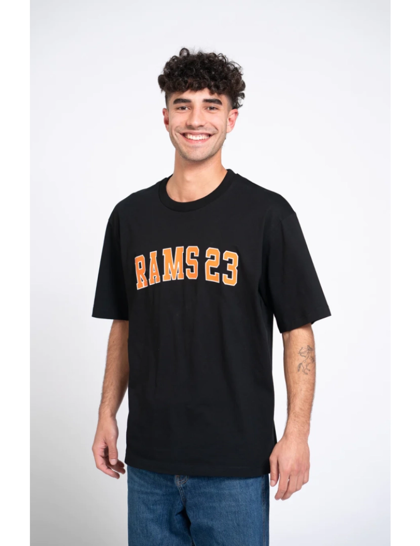 Rams 23 - Sobredimensionar camiseta preta com Universidade Naranja