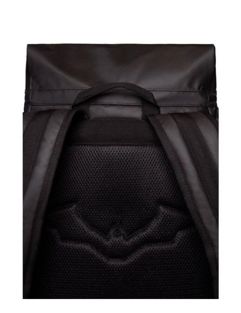 imagem de Mochila Warner The Batman Logo 28 x 13,5 x 44 cm.4