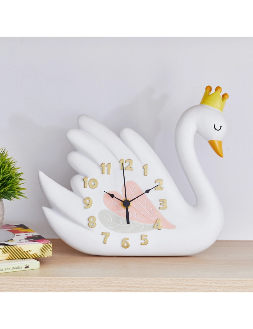 imagem de Campos de fantasia - Toy Furniture -Swan Lake Wall Clock3