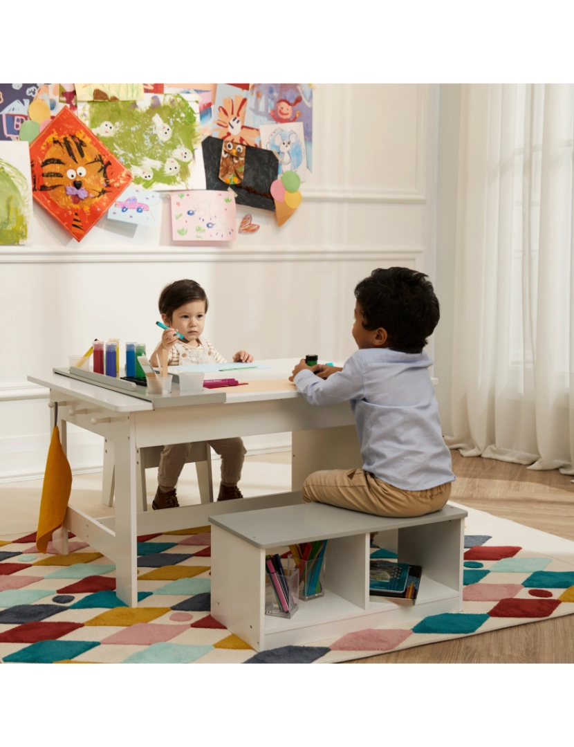 imagem de Campos de fantasia Por Teamson Kids Monet Art Table com rolo de papel e banco, branco2
