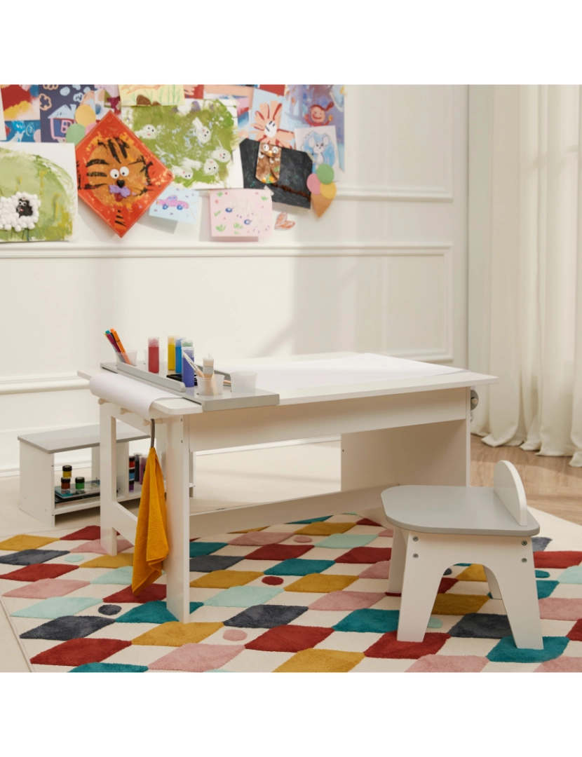 imagem de Campos de fantasia Por Teamson Kids Monet Art Table com rolo de papel e banco, branco3