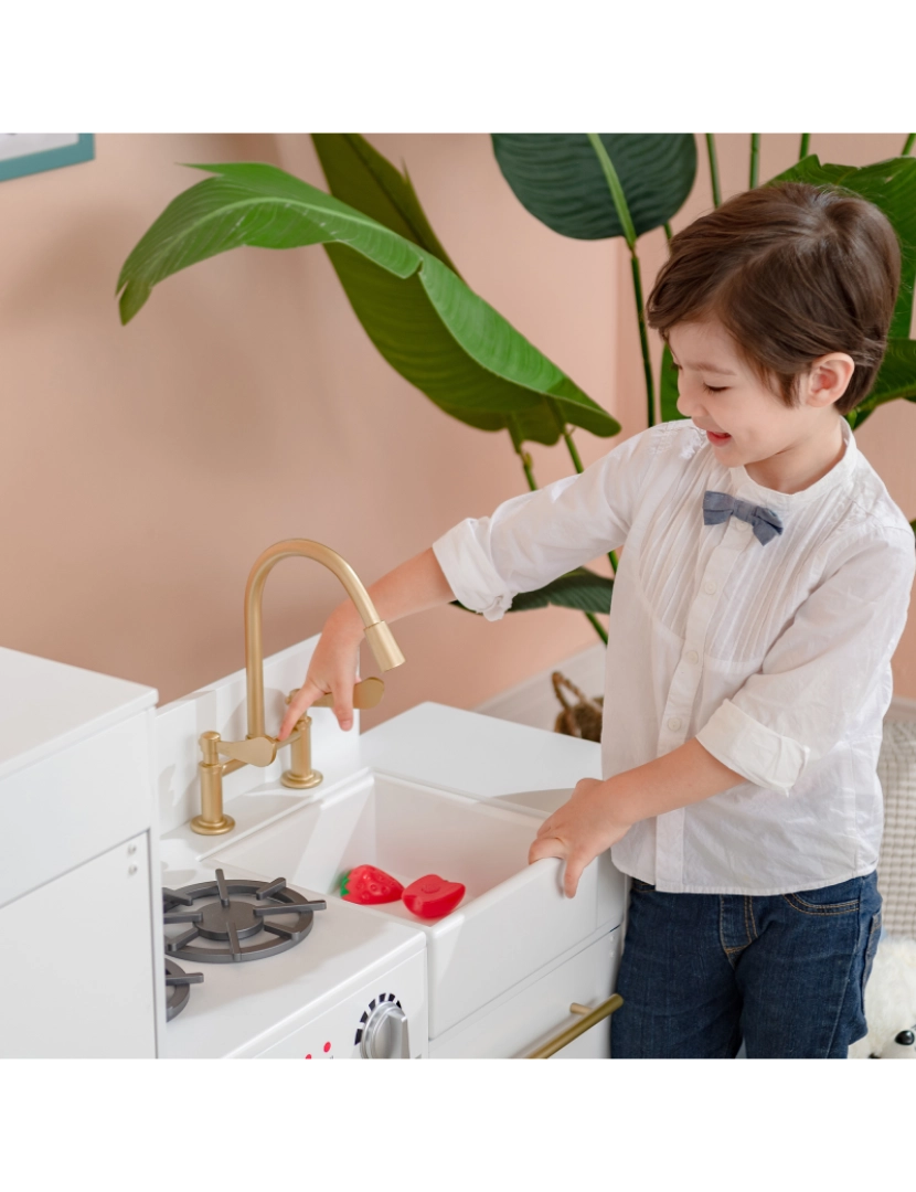 imagem de Teamson Kids Little Chef Chelsea Modern Play Kitchen, Branco/Gold7