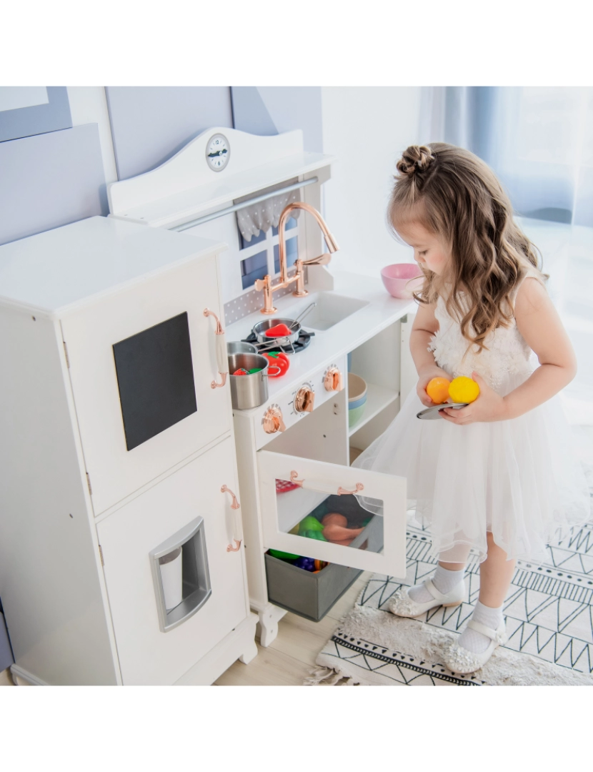 imagem de Teamson Kids Little Chef Marseille Retro Play Kitchen - Branco5