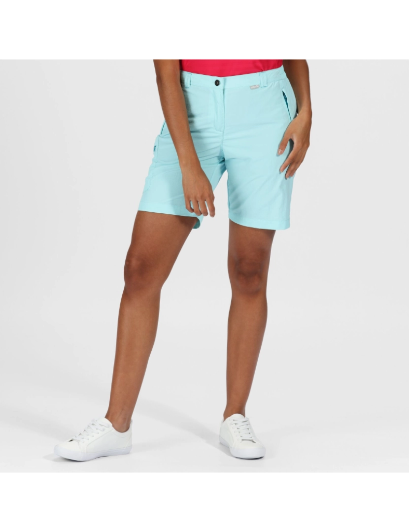 imagem de Regatta Womens/Ladies Chaska Ii Shorts andando3