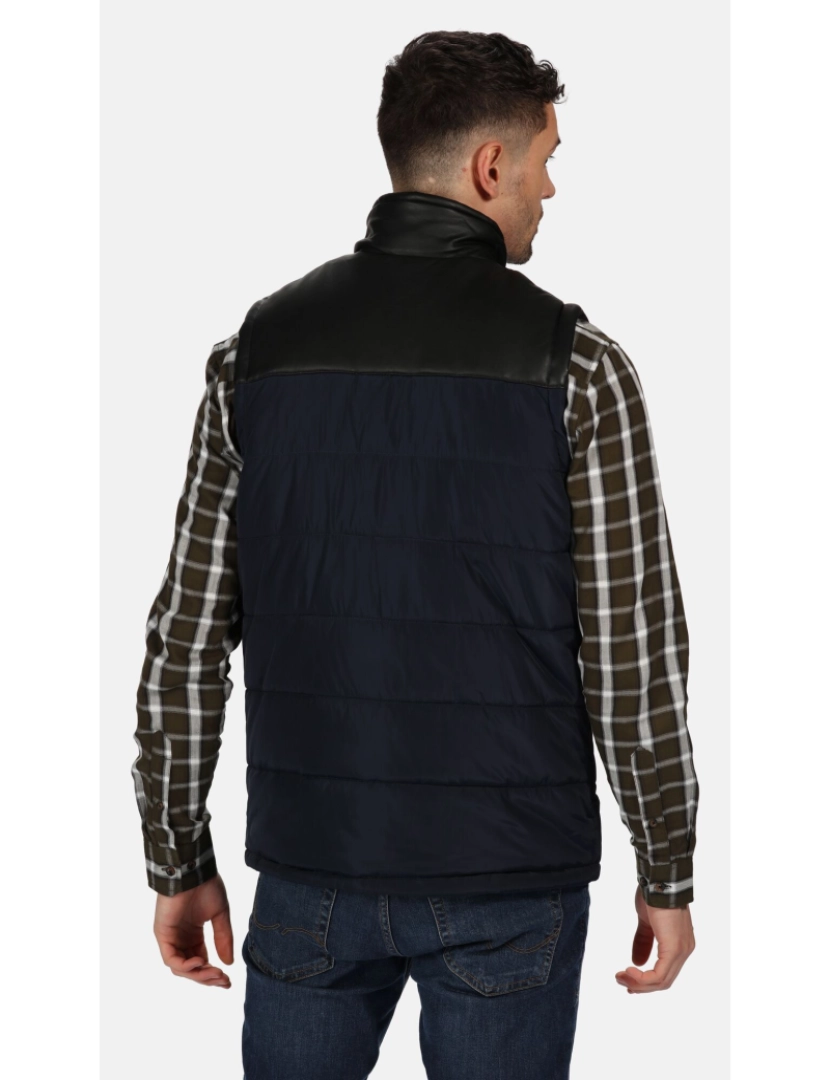 imagem de Regatta Mens Hamill Quilted Body Warmer isolado4