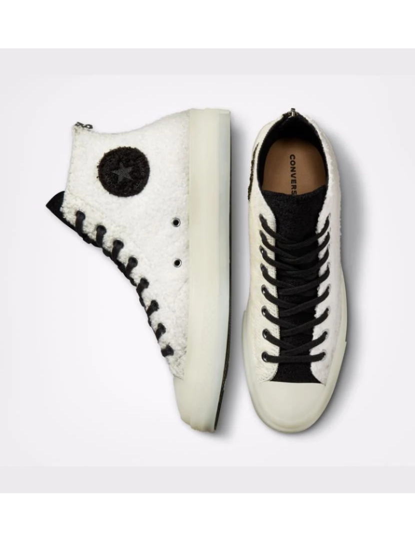 imagem de Converse X Clot Chuck 702