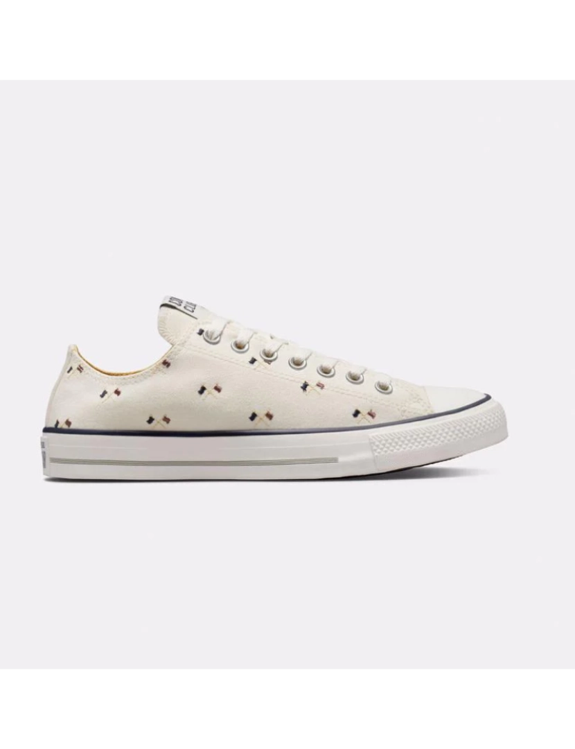 Converse - Chuck Taylor All Star Clubhouse