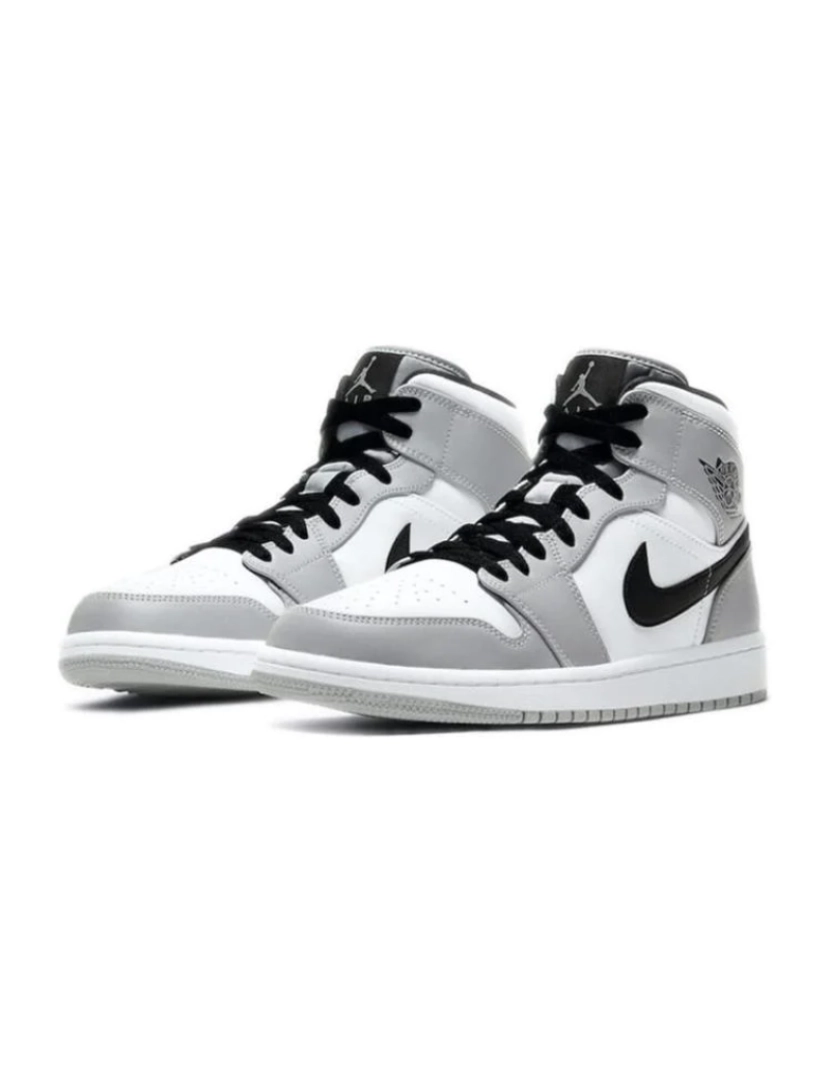 imagem de Air Jordan 1 Mid Light Smoke3