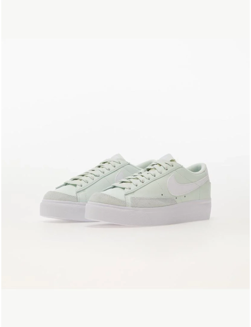 imagem de S Blazer Low Platform "Barely "3