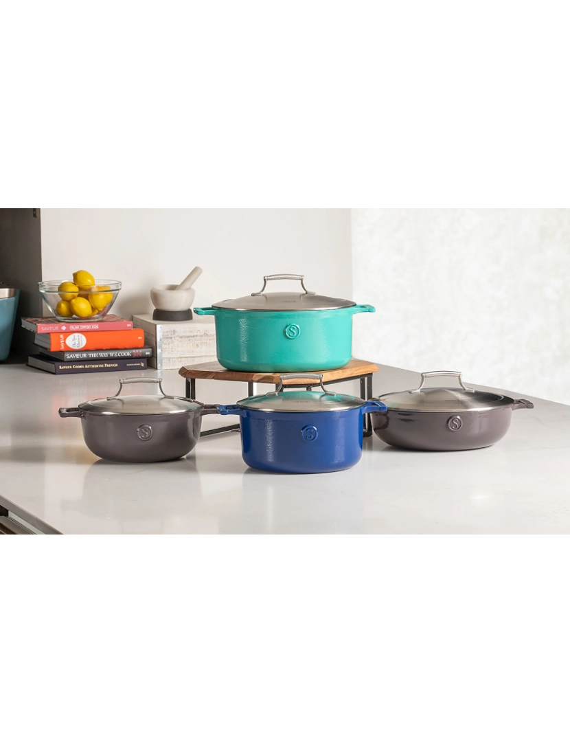 imagem de Saveur Selects - Série Voyage - Ferro fundido Skillet - 25Cm - Com Lid leve - Saveur Blue - adequado para indução5