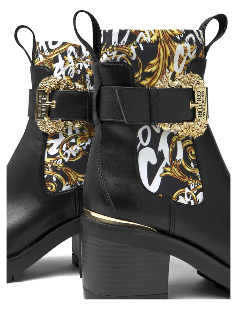 imagem de Botas Versace Couture4